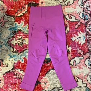 Lululemon leggings, older style